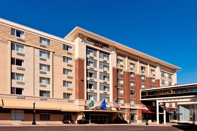 Courtyard Hotel